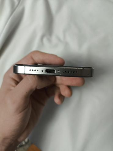 aple iphone 5: IPhone 15 Pro Max, Б/у, 256 ГБ, Natural Titanium, Чехол, 80 % — 4