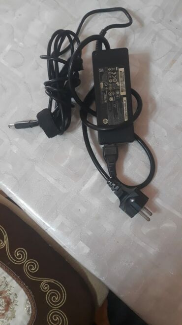 komputer adapter: Notebook üçün HP firmasının orginal adaptrı