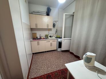квартира ош хбка: 1 бөлмө, 36 кв. м, 106-серия, Косметикалык ремонт
