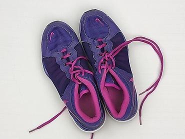 2 lata: Nike, Sneakersy damskie, rozmiar 38.5 — 1