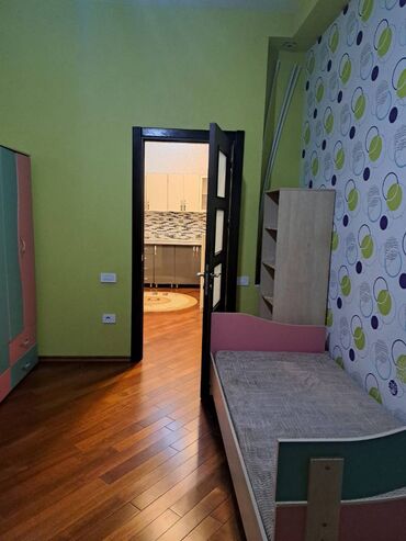 Uzunmüddətli kirayə mənzillər: Memar Əcəmi metrosu, 4 cü mikrorayon dairəsində,14 mərtəbənin,14-cü — 7