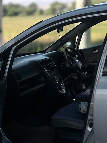 крыло на фит: Honda Stream: 2002 г., 1.7 л, Автомат, Бензин, Минивэн — 5
