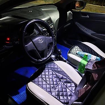 самое гурзовой: Hyundai Solaris: 2015 г., 1.4 л, Механика, Бензин, Седан — 7