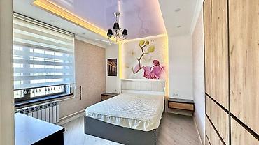 Продажа коттеджей и домов: 5 комнат, 215 м², 5 соток, Бишкек, Биримдик-Кут ж/м Агентство недвижимости — 7