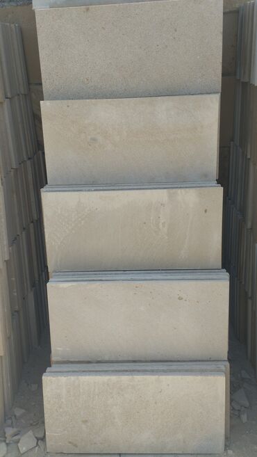 Beton plitələr: Bu məhsul çöl divarların fasad örtüyü, həmçinin pilləkənlər və — 2