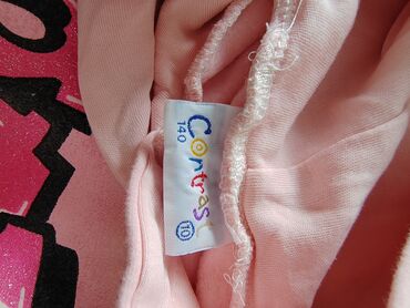 Paketi dečije odeće: Paket: Duksevi, Za devojčice, uzrast: 9-10 godina na lalafo.rs — 5 Paketi dečije odeće: Paket: Duksevi, Za devojčice, uzrast: 9-10 godina — 5