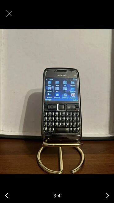 Boşqablar: Nokia E71 Gold satılır.Bütün funksiyaları işləkdir.Adaptr var.Heç bir
