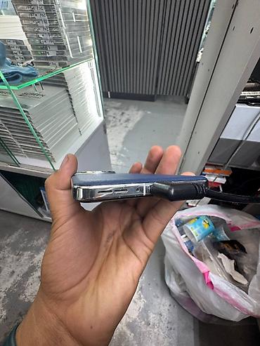 ophone 17: OnePlus 13, Б/у, 512 ГБ, цвет - Синий, 2 SIM — 5