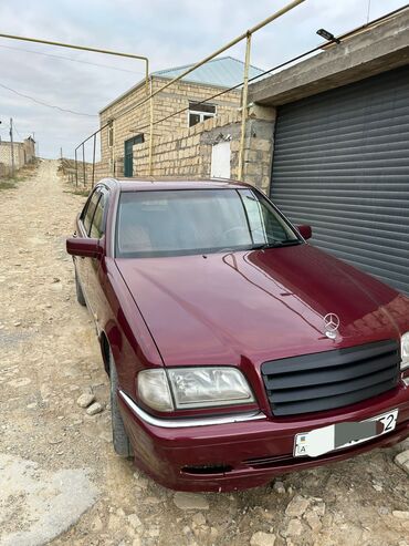 Mercedes-Benz: Mercedes-Benz C 180: 1.8 l | 1999 il Sedan — 2