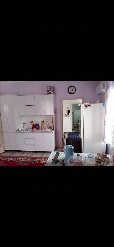 сдаю дом ак орго: 5 комнат, 72 м², 4 соток, Бишкек, Ак-Ордо 3 ж/м Собственник — 5