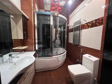 Uzunmüddətli kirayə mənzillər: Ünvan: Həsən Salmani küçəsi,Neftçilər xəstəxanasının arxası - Mərtəbə — 10