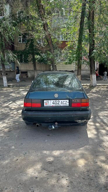 Volkswagen: Volkswagen Vento: 1995 г., 1.8 л, Механика, Бензин, Седан
