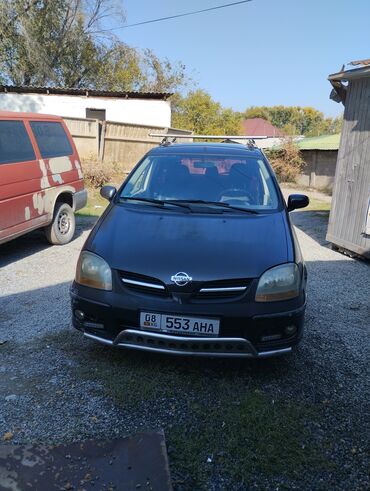 срочно продам авто в связи с переездом: Nissan Almera Tino: 2002 г., Автомат, Универсал