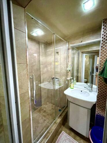 Köhnə tikili: Bakı, 3 otaqlı, Köhnə tikili, m. Nizami, 95 kv. m — 23