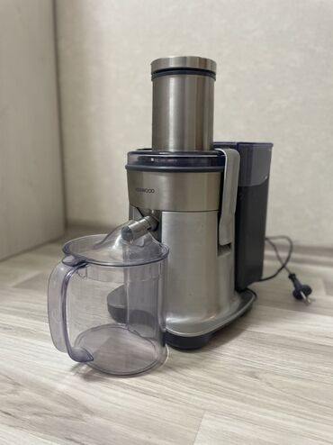 Şirəçəkənlər: Şirəçəkən Kenwood, Mərkəzdənqaçma