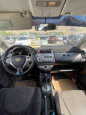 bmw 1990: Honda Jazz: 2007 г., 1.4 л, Автомат, Бензин, Хэтчбэк — 8