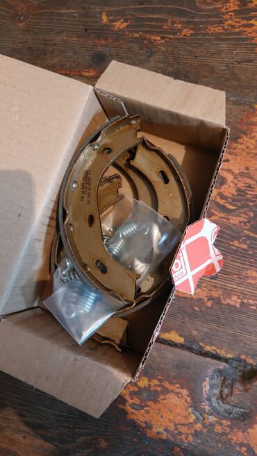 Диффузоры: Диффузор Mercedes-Benz Оригинал — 18