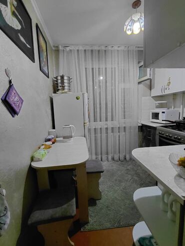 Продажа квартир: 3 комнаты, 58 м², 104 серия, 3 этаж — 10