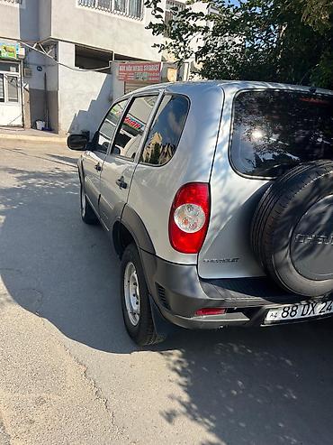 kreditle avtomobil: Chevrolet Niva: 1.6 л | 2012 г. 200000 км Кроссовер — 9