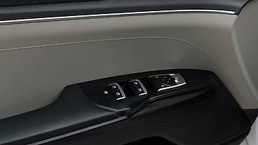 kiya bongo: Kia K5: 2020 г., Типтроник, Бензин, Лифтбек — 8