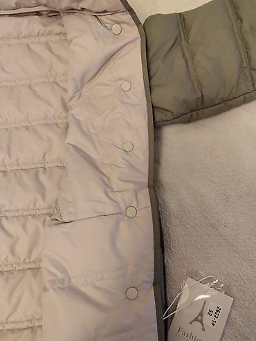 Демисезонные куртки: АБСОЛЮТНО новая деми курточка.двухсторонняя.с капюшоном и — 9