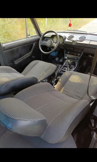 VAZ (LADA): VAZ (LADA) 2106: 1.6 l | 2003 il 120000 km Sedan — 4