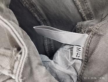 Farmerke: Sive farmerke – slim/skinny kroj - Dužina 98 cm širina struka 39 cm - — 8