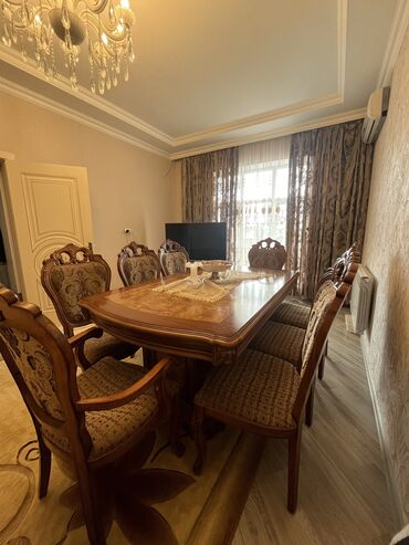 Комплекты столов и стульев: Для гостиной, Новый, Раскладной, Квадратный стол, 8 стульев, Азербайджан