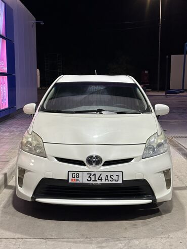 купить двигатель 2jz gte в бишкеке: Toyota Prius: 2015 г., 1.8 л, Автомат, Гибрид, Седан