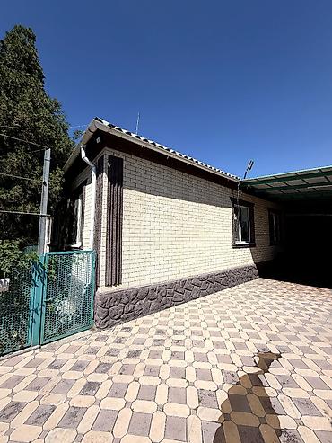 Продажа коттеджей и домов: 🏡 Продается уютный дом в Сокулуке! ✨ Характеристики: ▪️ Участок 20 — 3