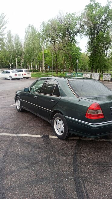 Mercedes-Benz: Mercedes-Benz C-Class: 1993 г., 1.8 л, Автомат, Бензин, Седан