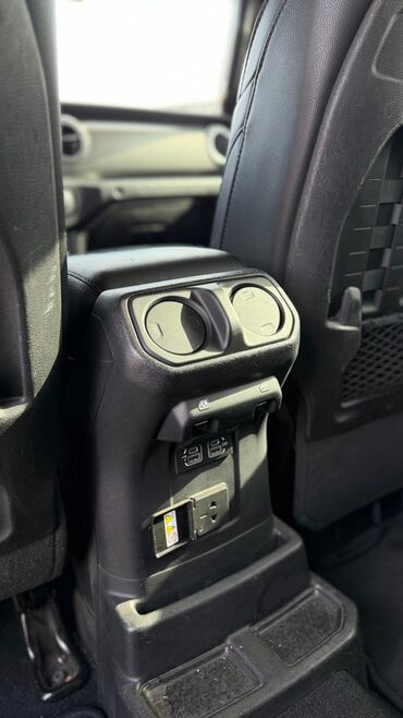 Jeep: Jeep Wrangler: 2019 г., 2 л, Автомат, Бензин, Внедорожник — 21