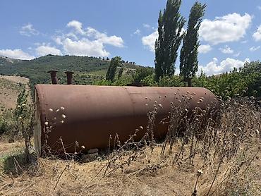 dibçək güllərinin satışı: Böyük həcmli metal yanacaq/su saxlancları üçün silindrik çən 9.9 ton - — 3