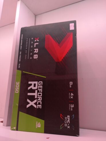 Видео- и звуковые карты: Игровая видеокарта RTX 3050 PNY GeForce RTX 3050 XLR8 Gaming REVEL