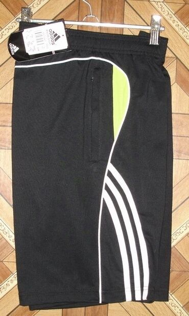 Футболки: Мужская футболка, S, M, L, Adidas, Новый, цвет - Белый, Платная доставка — 24