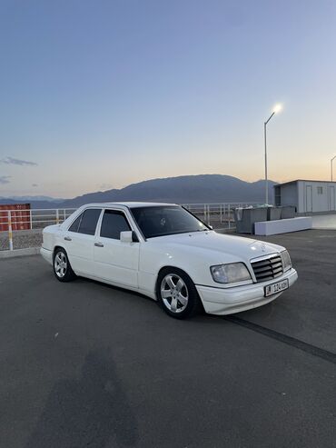 купит авто в бишкеке: Mercedes-Benz W124: 1993 г., 2.2 л, Механика, Бензин, Седан