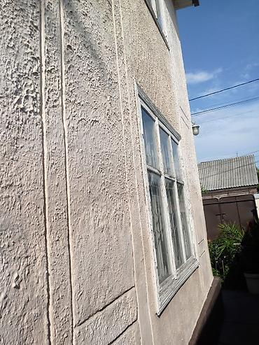 дом с участком: Продаётся частный дом с участком и зелёным садом. - Двухэтажный дом — 5