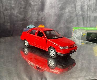 Avtomobil modelləri: Коллекционная модель Lada VAZ 110 Red 1998 Welly Scale 1:34 Art. — 9