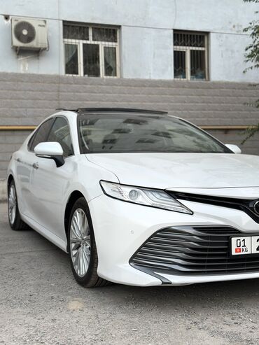 Toyota: Toyota Camry: 2018 г., 2.5 л, Автомат, Бензин, Седан — 3