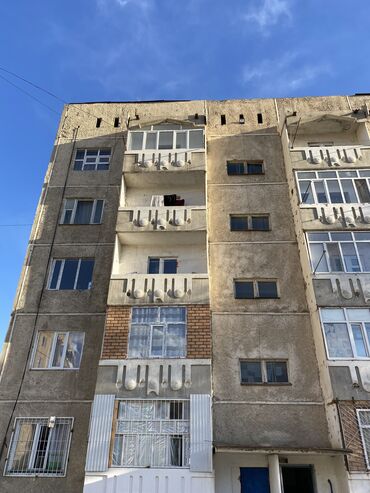 продается квартира в балыкчы в Кыргызстан | Уборка помещений: 1 комната, 33 м², 5 этаж, Старый ремонт, Центральное отопление