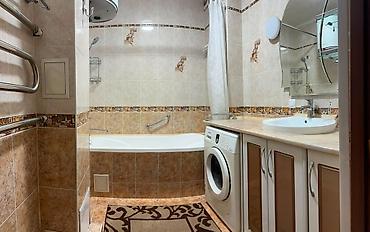105: 3 комнаты, 60 м², 12 мкр 105 серия, 4 этаж — 7