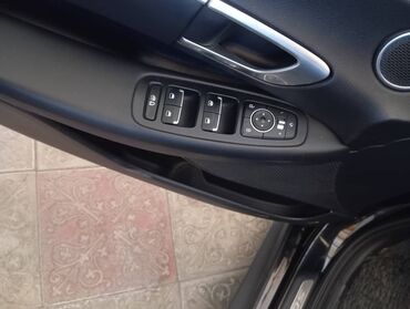 Hyundai: Hyundai : 2019 г., 2 л, Бензин — 12