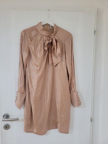 haljina na prugice: M (EU 38), bоја - Bež, Drugi stil, Dugih rukava