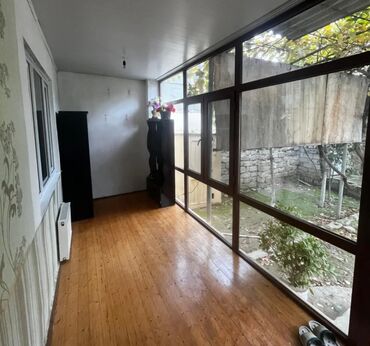 Uzunmüddətli kirayə evlər: 2 kv. m, 3 otaqlı, Kombi, Qaz, İşıq — 4