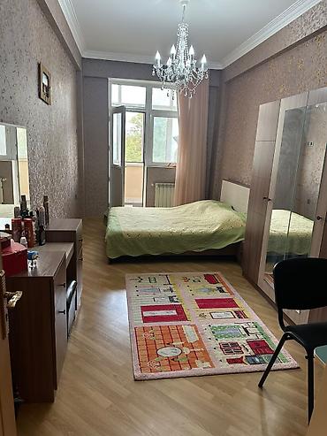 nahcivan ev kiralari: Bakıxanov qəs., 3 otaqlı, Yeni tikili, m. Neftçilər, 126 kv. m — 4