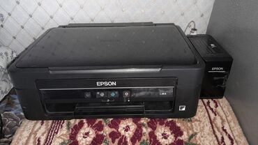 Printerlər: Printer evdə istifadə olunmaq üçün alınıb. Köç səbəbi ilə satılır. Ağ-
