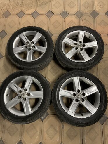 камри 50 диски: Дөңгөлөктөрү толук 225 / 50 / R 17, Кыш, Колдонулган, Комплект, Жеңил унаалар, Куйма, тешиктери - 5