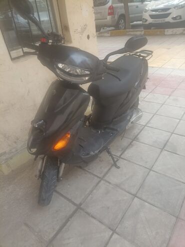 mondial znu 125: Mondial - MON, 50 sm3, 2017 il, 2000 km