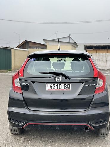 Honda: Honda Fit: 2019 г., 1.5 л, Автомат, Бензин, Хэтчбэк — 4