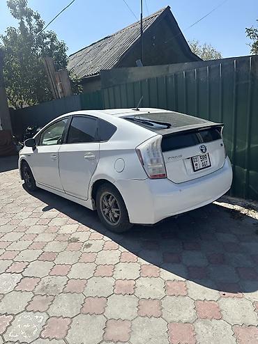 byd e6: Toyota Prius: 2011 г., 1.8 л, Автомат, Гибрид, Хэтчбэк — 2